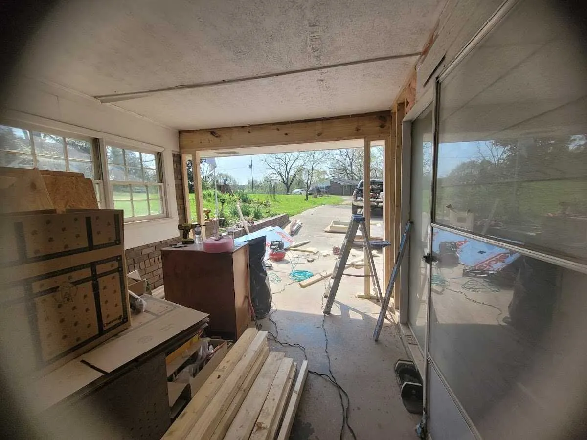 Air movers and dehumidifier for Drying & Dehumidification in Cortland